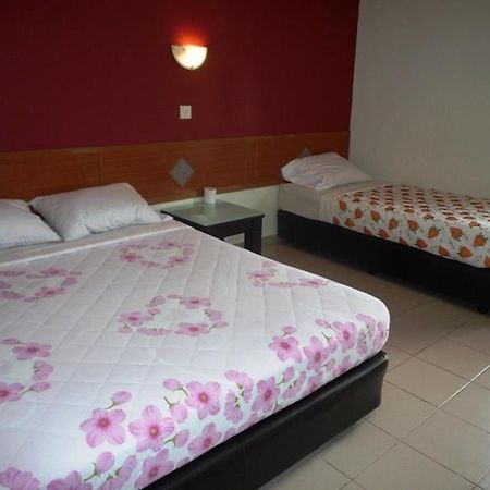 Lotus Hotel Johor Bahru Zewnętrze zdjęcie